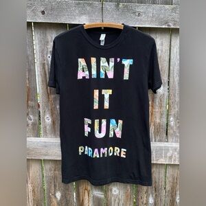 Rare- Paramore “Ain’t It Fun” Graphic Tee- Size M